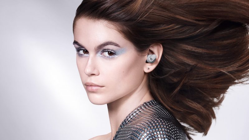 Beats Studio Buds Kaia Gerber Lunar Gray