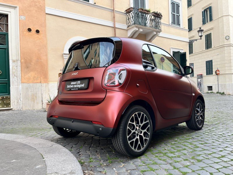 smart EQ fortwo racingred