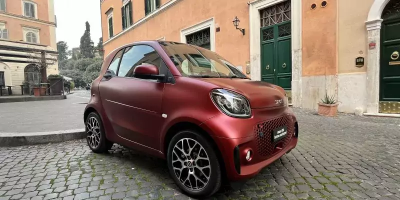 smart EQ fortwo racingred