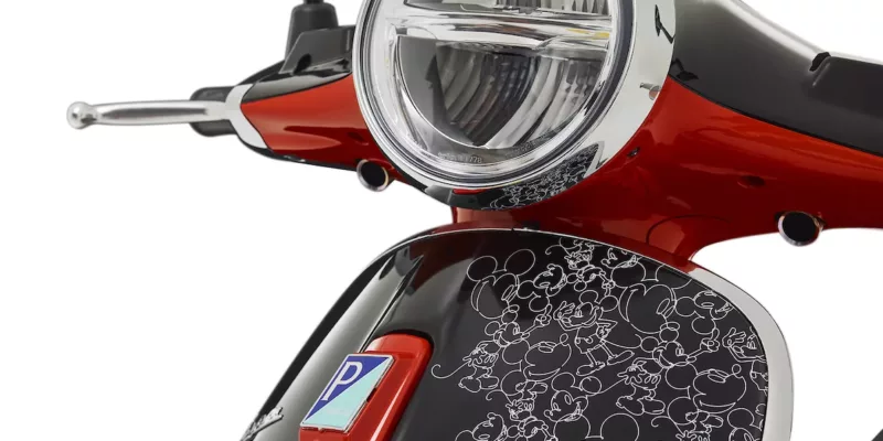 Vespa Disney Mickey Mouse