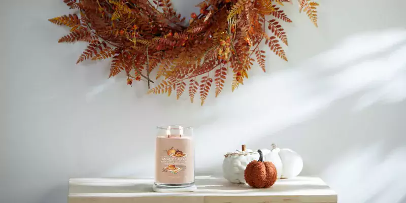 Nuove candele Yankee Candle per Autunno, Halloween e Natale 2023 ...