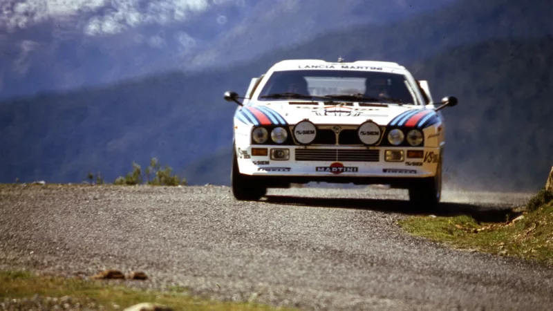 Lancia Rally 037 Martini Racing