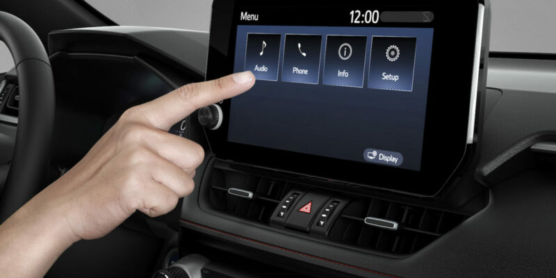 Suzuki Across Plug-in infotainment