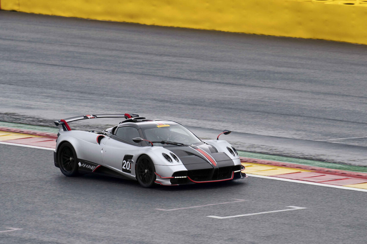 Pagani Huayra Roadster bc