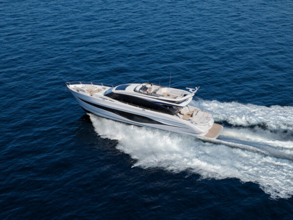 Yacht Princess S80