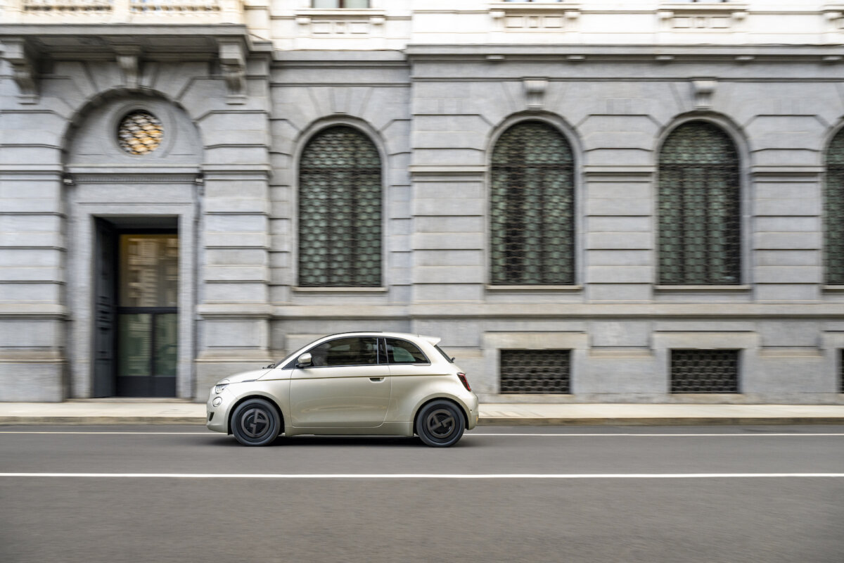 Fiat 500e Giorgio Armani Collector’s Edition