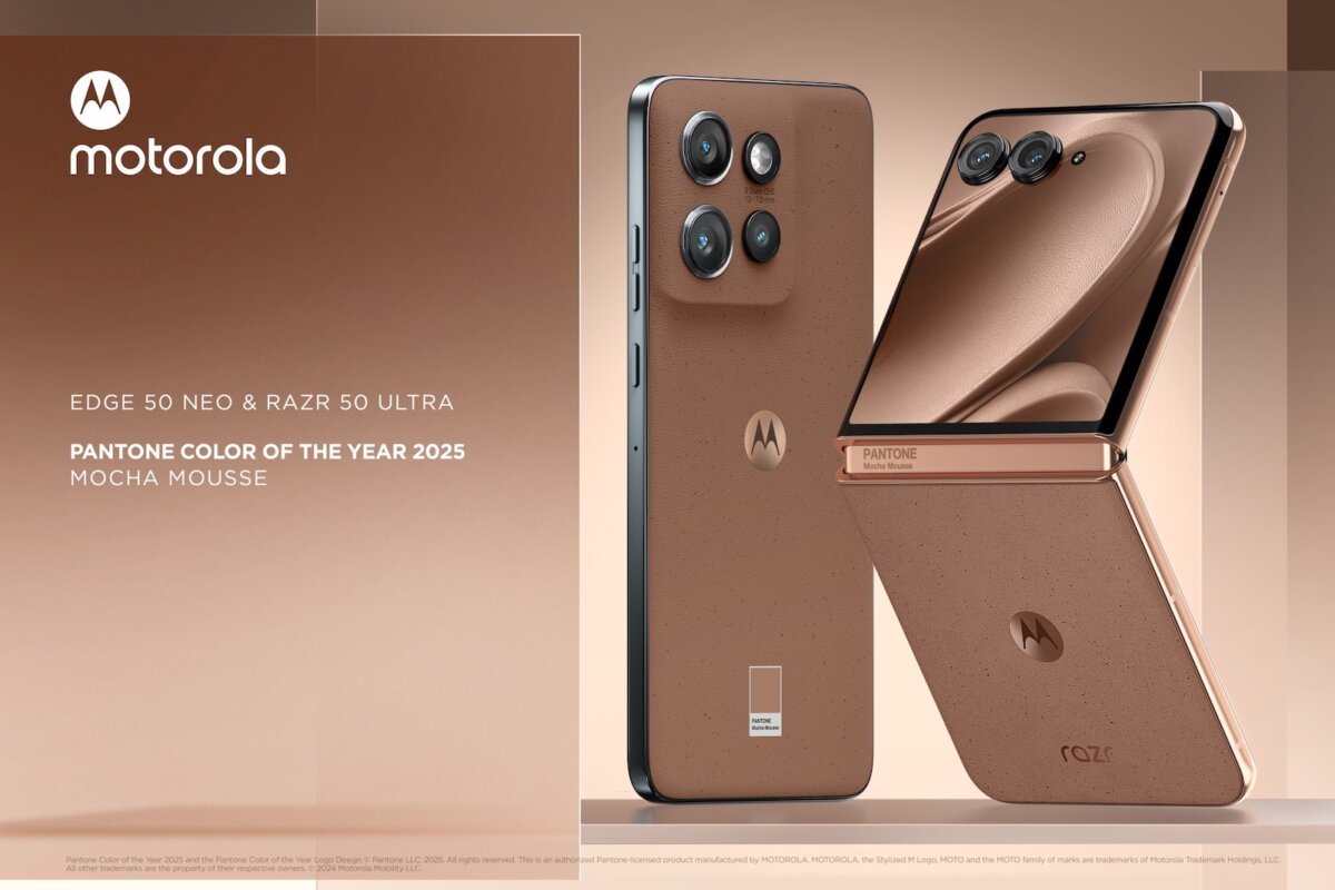 Motorola mocha mousse Pantone 2025