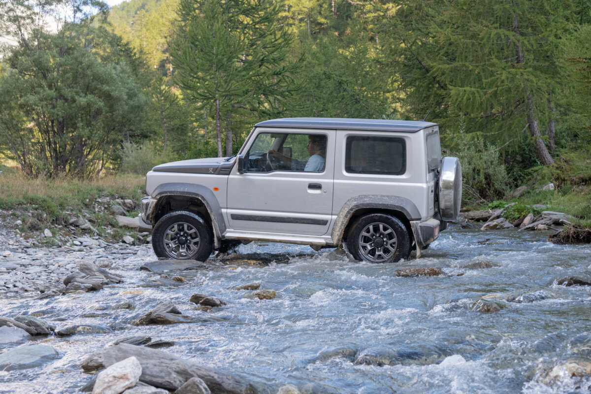 Suzuki JIMNY MATA